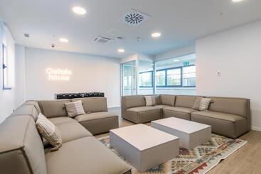 هاستل Micampus Getafe Ii Student Residence