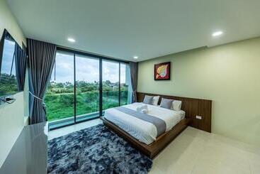 تختخواب و صبحانه ขนอม คิริณณ์ Khanom Kirin Private Pool Villa