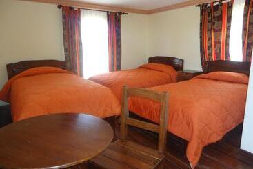 تختخواب و صبحانه Hostal Del Sol Isla Del Sol