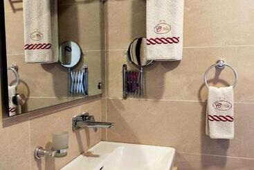 Cadaline Ville Hotel Lagos