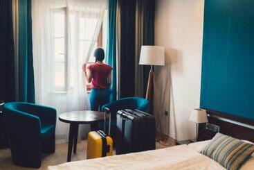 Dbo Hotels