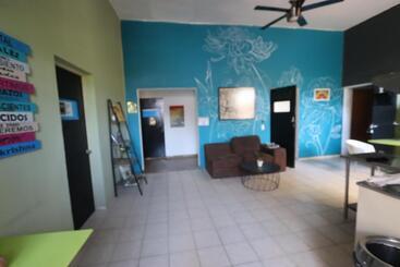 호텔 Krishna Guest House