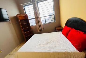 호텔 Krishna Guest House