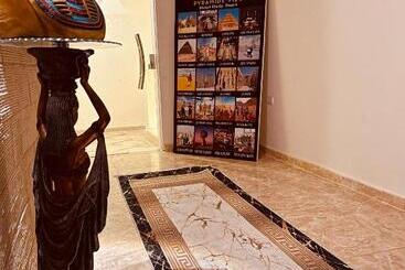 هتل Locanda Pyramids View
