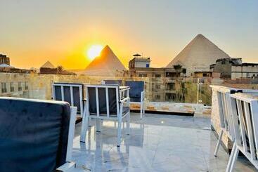 هتل Locanda Pyramids View