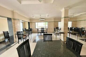 Rockbay, Puri Swimming Pool, Near Sea Beach And Temple Fully Air Conditioned Hotel With Lift And Par