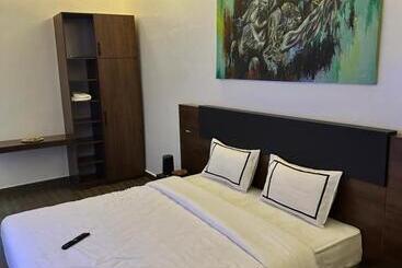 هتل Ruhondo Beach Resort