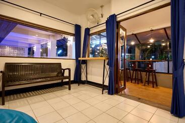 酒店 Thapae60 Mini