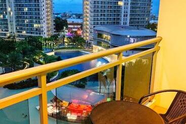 Manila Homes Azure 1br Beach View
