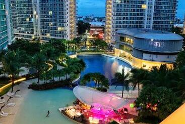 Manila Homes Azure 1br Beach View