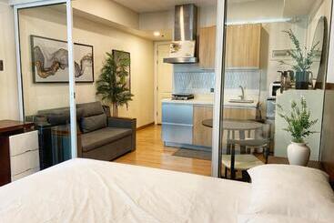 Manila Homes Azure 1br Beach View