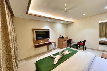 Rockbay, Puri Swimming Pool, Near Sea Beach And Temple Fully Air Conditioned Hotel With Lift And Par