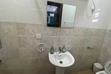 Rove Luxury Hotel And Suites