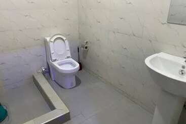 Rove Luxury Hotel And Suites