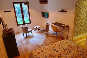 تختخواب و صبحانه Chambres D Hôtes Du Domaine De Bourbacoup