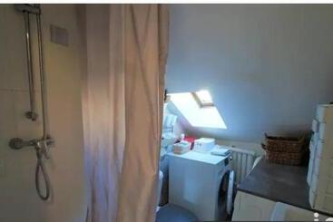 4pers 2lits 5 Min Aéroport Orly,navette Et Parking Extra,location En Nuit Et Jourchez Sandro