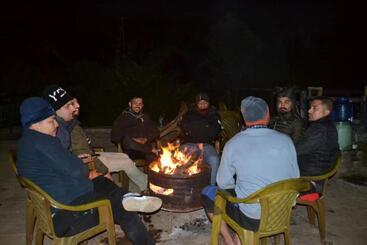 هتل Astam Farm House Homestay