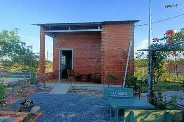 هتل The Farmer  Home