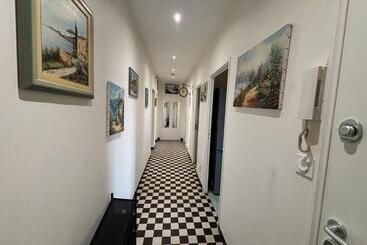 پانسیون Brinette Room