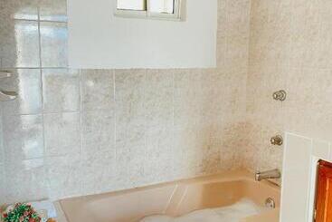 پانسیون De La Rosa Home