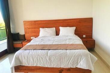 پانسیون Henrynatha Guesthouse