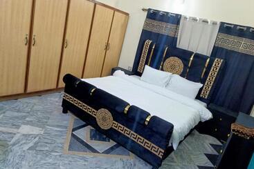 پانسیون Prime Family Lodge