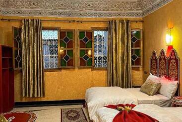 پانسیون Riad Dar Doura