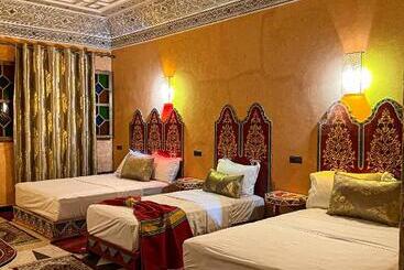 پانسیون Riad Dar Doura