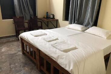 پانسیون Swarga Homestay