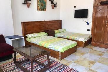 پانسیون The Loft