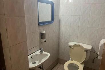Amrise Hotel 12