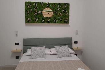 تختخواب و صبحانه Fiori Di Quercia