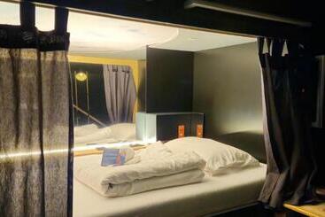 Capsule Hotel   Chapter Lucerne