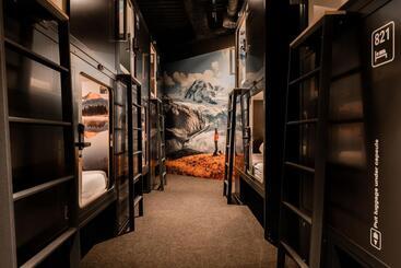 Capsule Hotel   Chapter Lucerne
