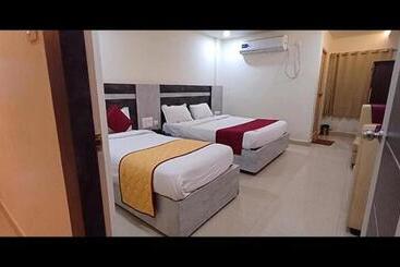 Fabhotel Ambika Elite