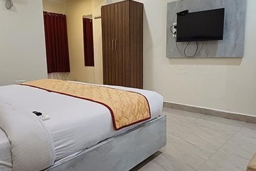 Fabhotel Ambika Elite