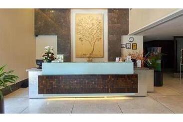 Fabhotel Prime Centurion