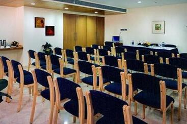 Fabhotel Prime Centurion