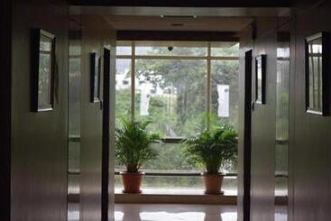 Fabhotel Prime Centurion