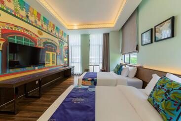 هتل Overseas Chinese Town Nanyang Inn