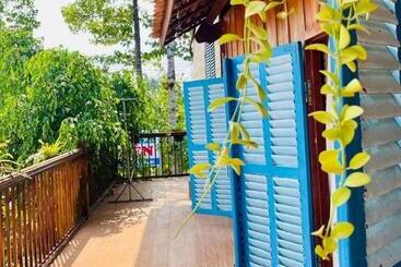 هتل Garden House Tí Nị