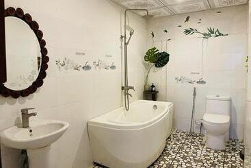 هتل Garden House Tí Nị