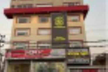 בית מלון כפרי Golden Orbit , Asansol