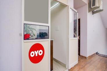 هتل Oyo Stay Happy