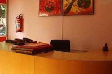 בית מלון כפרי Residency 24x7,bhubaneswar