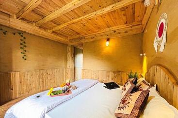 هتل Himalayan Classic, Manali