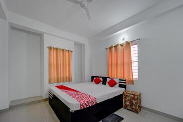 Oyo Flagship Hotel Sangam Palace