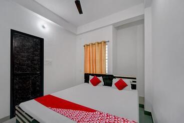 Oyo Flagship Hotel Sangam Palace