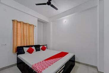 Oyo Flagship Hotel Sangam Palace