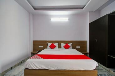 Oyo Hotel Kk Parardise